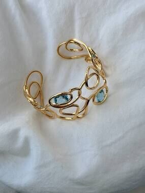 Organic Loops Cuff Bracelet - 18k Gold Plated - Reconstituted Aquamarine